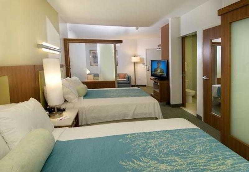 Springhill Suites By Marriott San Antonio Airport Экстерьер фото